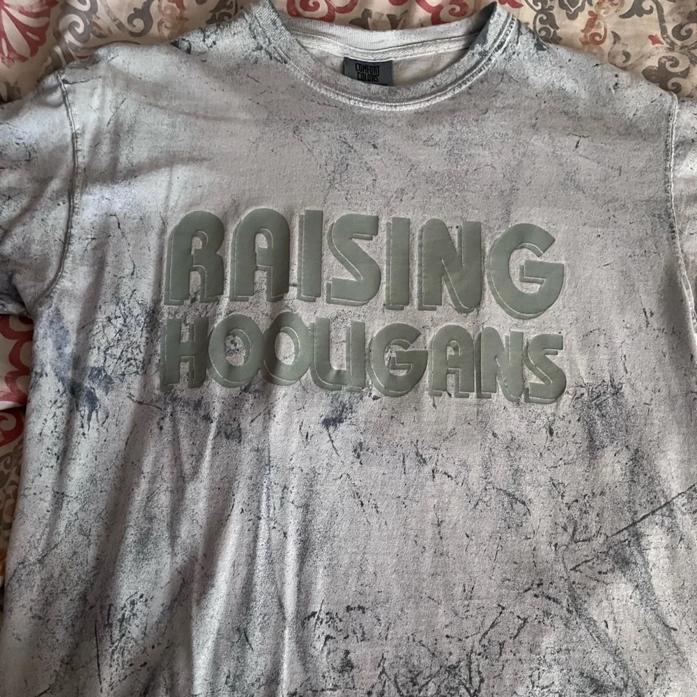 Raising Hooligans Tee - Picture 1 of 2